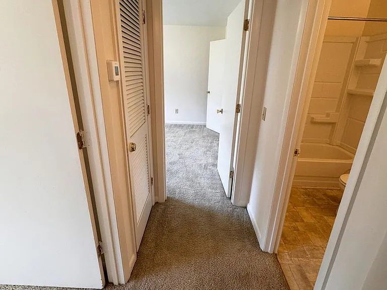 301 Piedmont St — Photo 23