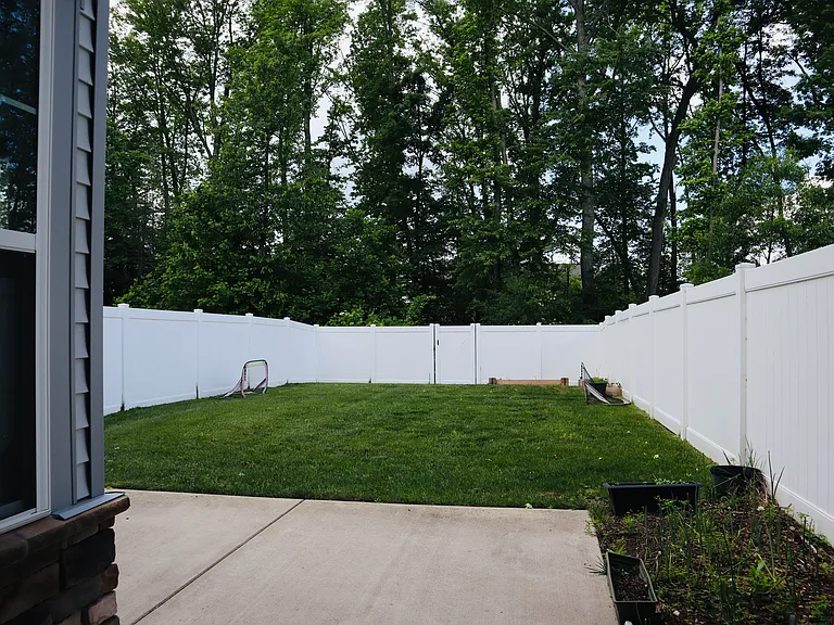 4024 Tin Roof Way #1 — Photo 10