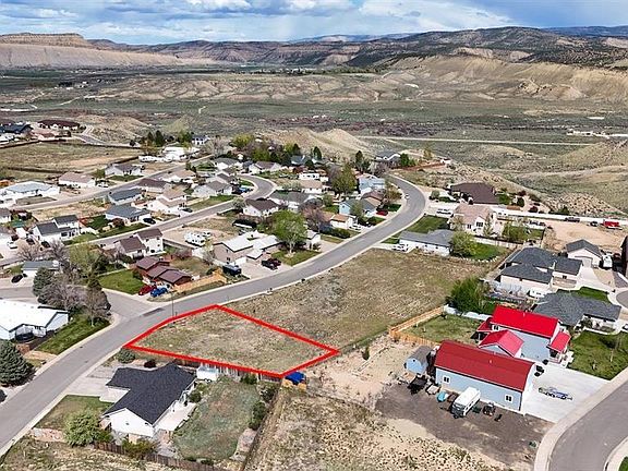 5th image of 1210 La Mesa Circle