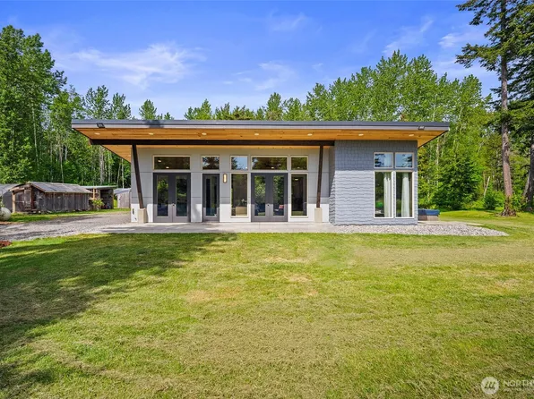 3902 Bay Road, Ferndale, WA 98248