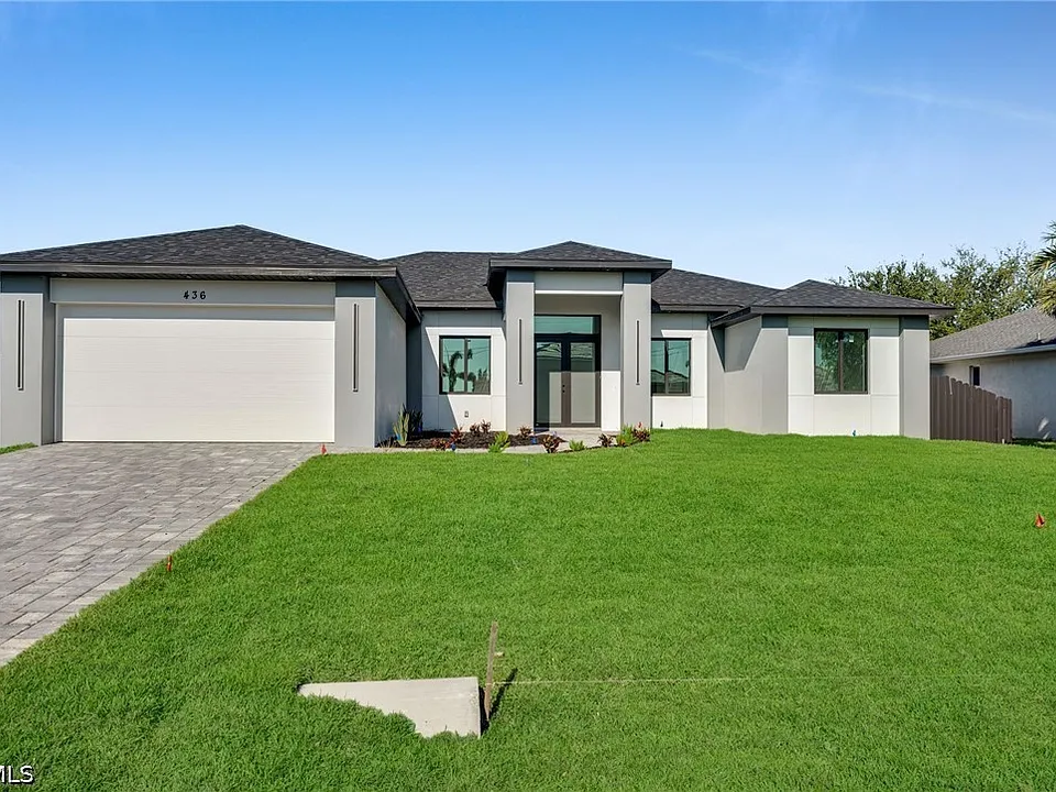 436 NW 38th Ave