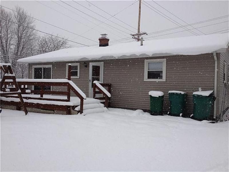 2nd image of 532 Newell St