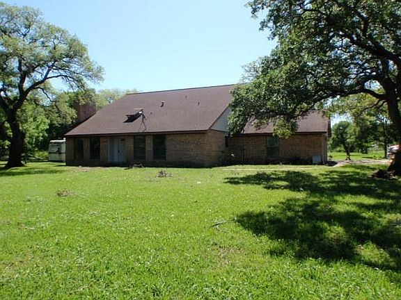 3rd image of 1399 County Road 206