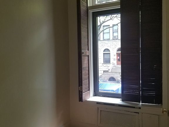3rd image of 45 W 87th St APT 2A
