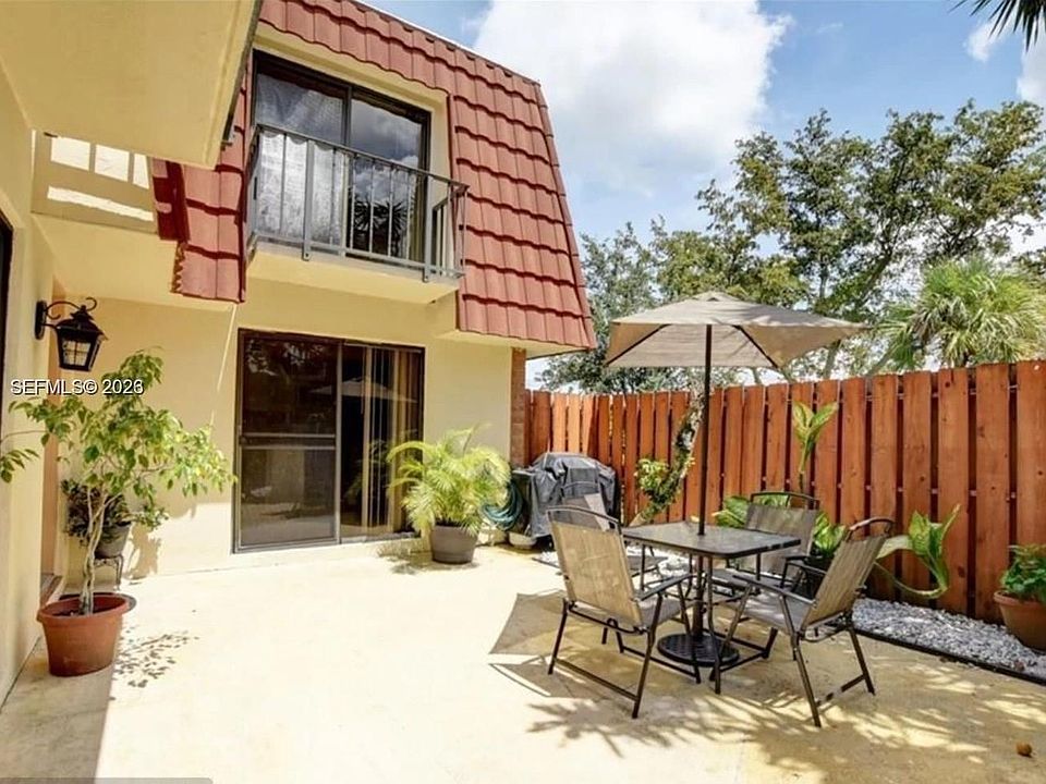 1st image of 3103 Spanish Wells Dr #2-A