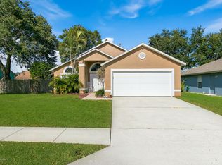 196 Oak Lake Rd, Melbourne, FL 32901