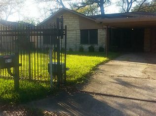 9210 Woodlyn Rd, Houston, TX 77078