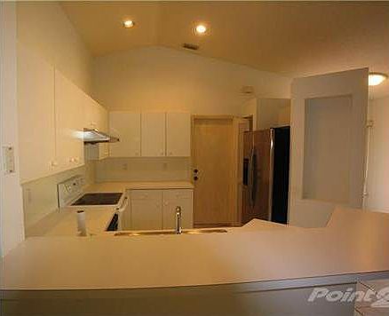 2nd image of 1526 Mira Vista Cir