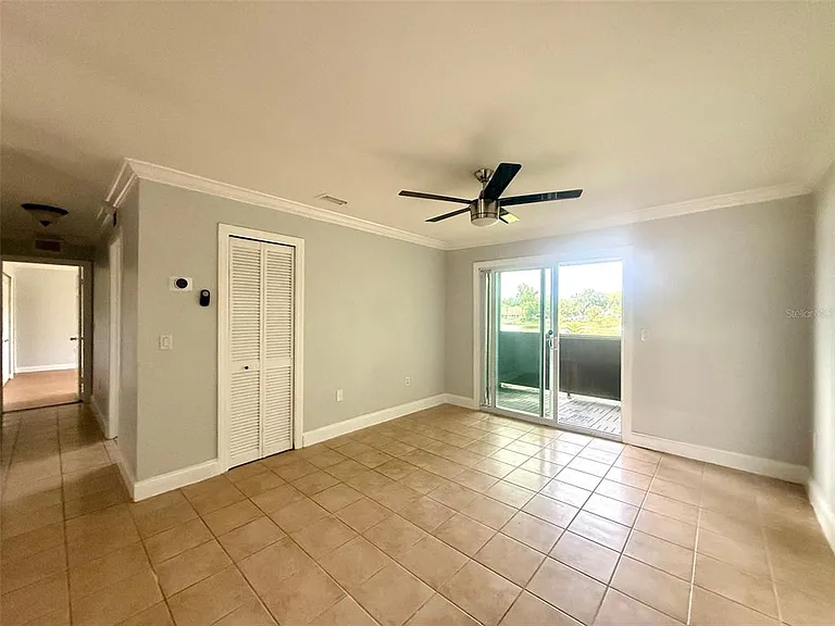 926 Lake Destiny Rd #F — Photo 6