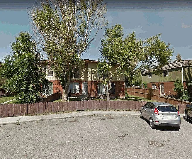 120 Sabrina Way SW