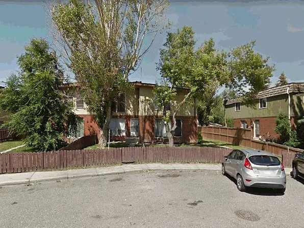 120 Sabrina Way SW, Calgary, AB T2W 2N6