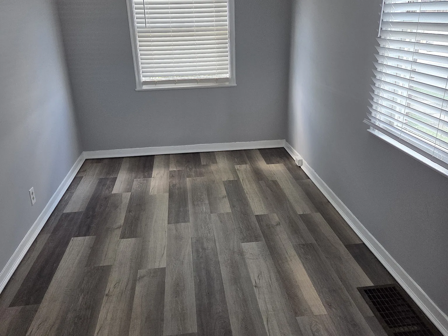 3 bed, 1056 sqft, $1,350 — Photo 4