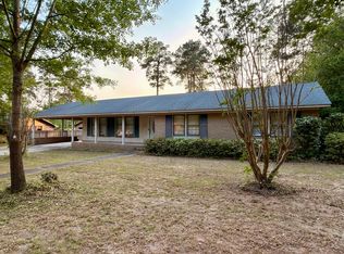 1240 Devonshire Dr, Sumter, SC 29154