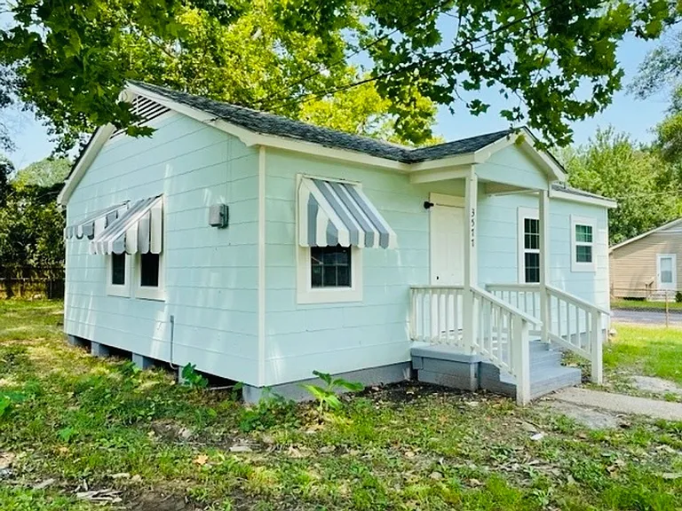 3577 Mission Dr — Photo 13