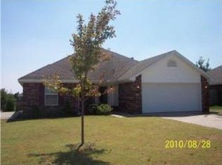 2799 Holly Pl, Springdale, AR 72764