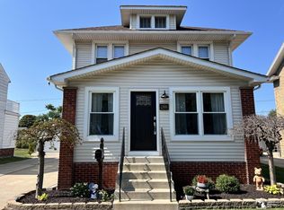 522 Toledo Ave, Monroe, MI 48161