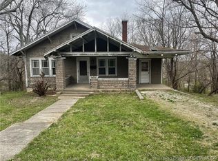 447 N Gospel St, Paoli, IN 47454