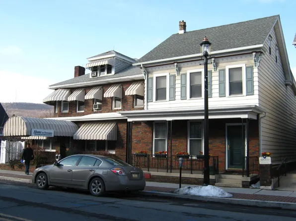 237 E Broad St, Tamaqua, PA 18252