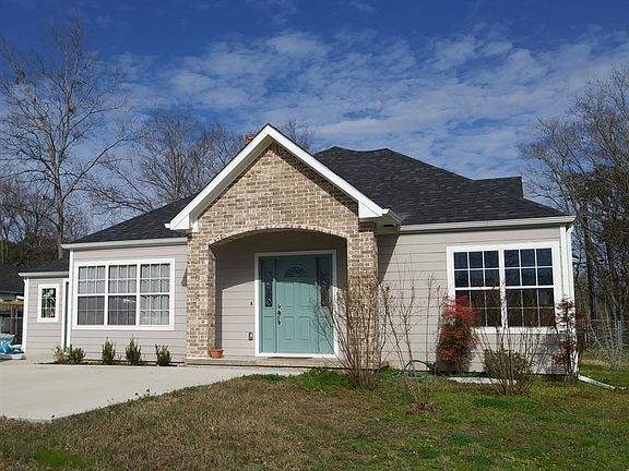 3rd image of 1019 Milner Dr