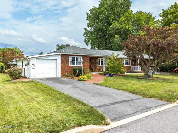 520 Saint Paul St, Lewisburg, PA 17837