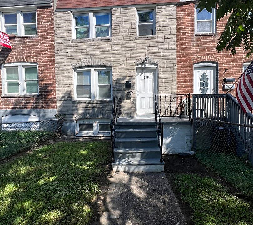 1st image of 1616 Plum St