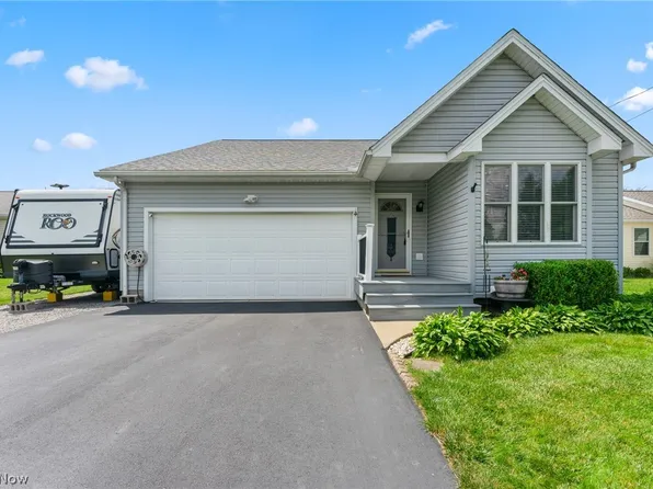 881 Fairfield School Rd, Columbiana, OH 44408