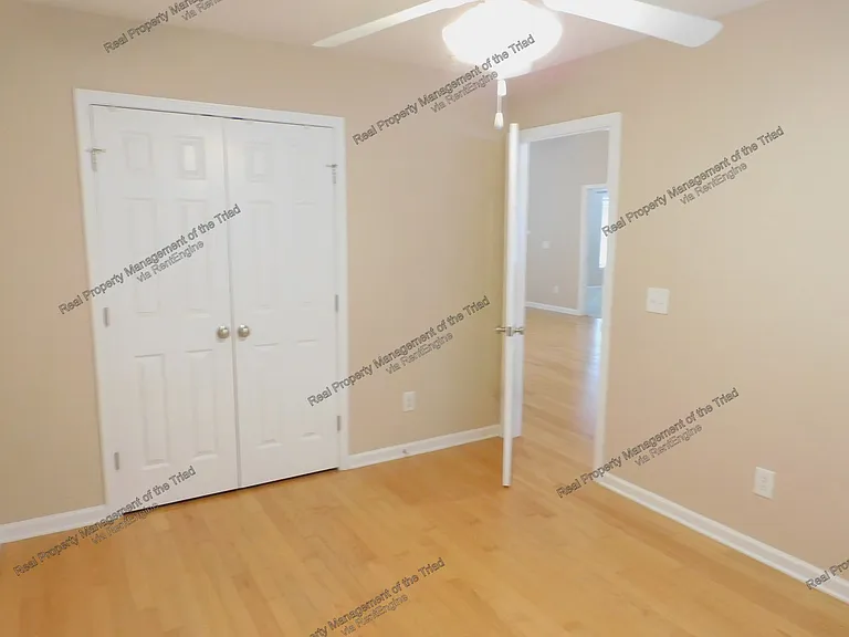 5012 Philly Ln — Photo 18