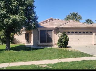 1894 W Canyon Way, Chandler, AZ 85248