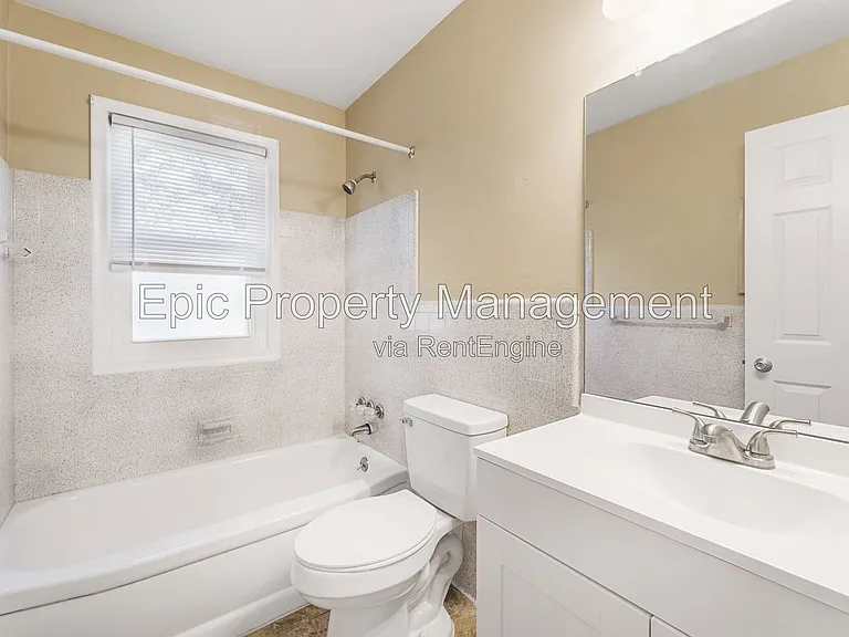 51611 Mound Rd #A — Photo 9