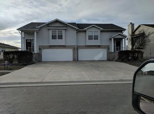 115 Arbor Ln, Mattoon, IL 61938