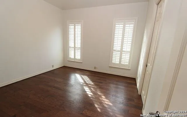 24402 Saddle Rock — Photo 17