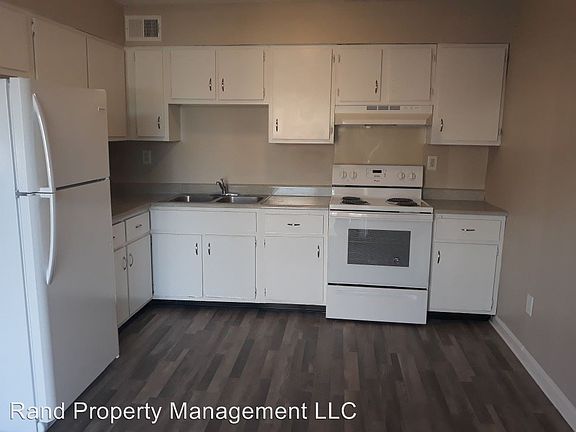 2nd image of 632 Paradise Ln APT 125