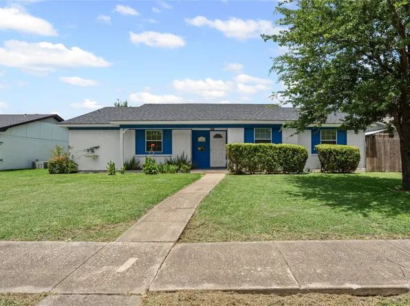 1425 Crockett St, Garland, TX 75042