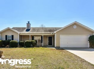 1822 Miller Lake Dr, Bethlehem, GA 30620