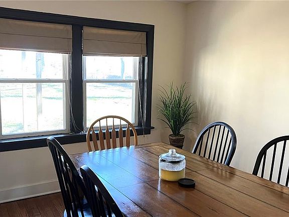 5th image of 3803 Pennsylvania Ave APT 1S