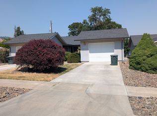 903 B Ave, La Grande, OR 97850