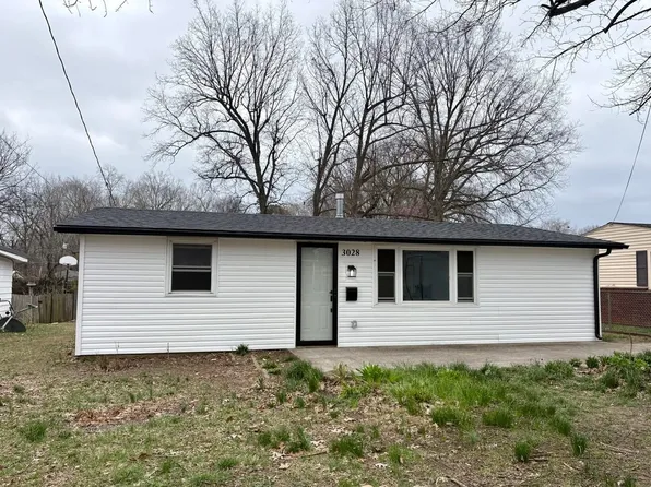 3028 Virginia St, Paducah, KY 42003