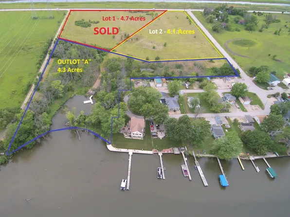 6250 N Dresden Rd, Morris, IL 60450
