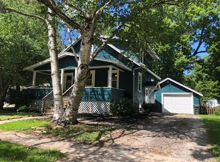 609 S Poplar St, Urbana, IL