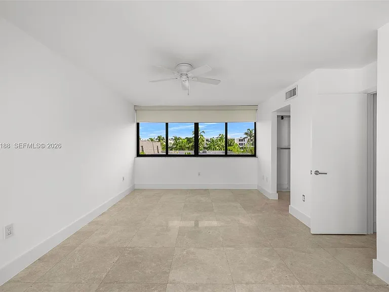 225 E Enid Dr #44 — Photo 32