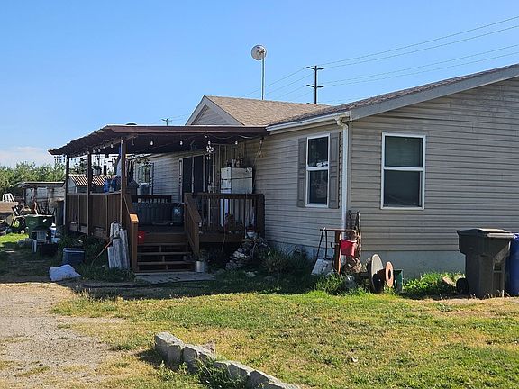 2nd image of 1736 S Washington Rd