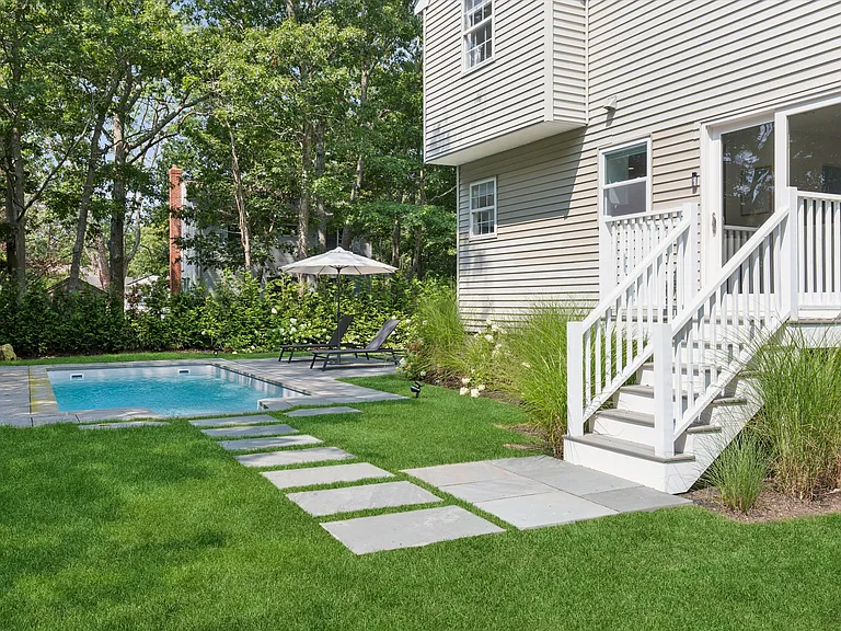 13 Shore Rd — Photo 28