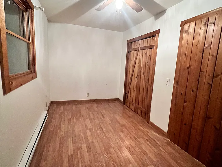 1094 S Pottersville Rd #5 — Photo 2