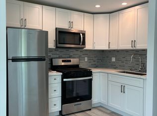 10331 Newhome Ave, Sunland, CA 91040