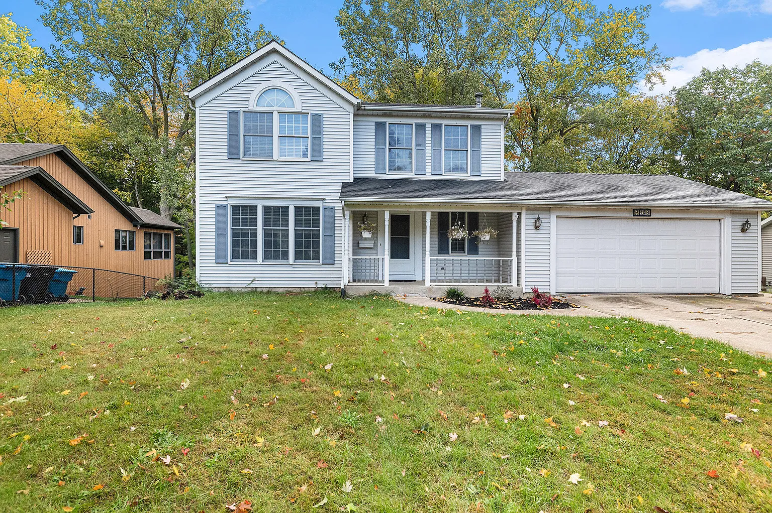 903 Berkshire Dr photo 1