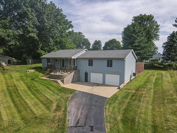 2nd image of 3436 Glennoak Dr