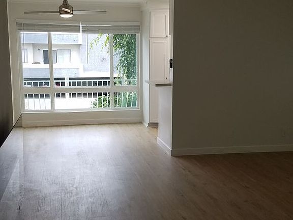 5th image of 11733 Kiowa Ave #1