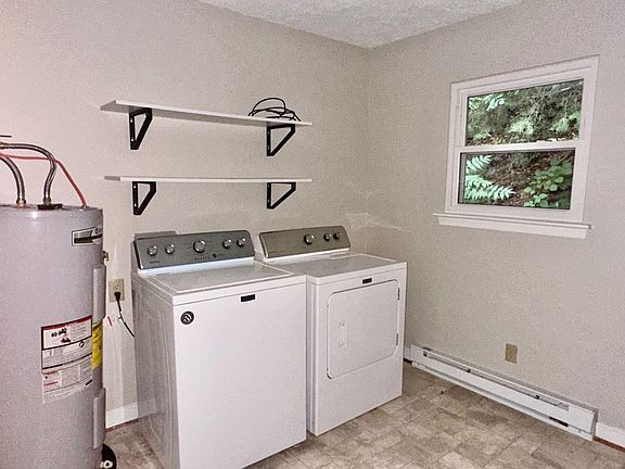 5th image of 238 Sunset Ave #B