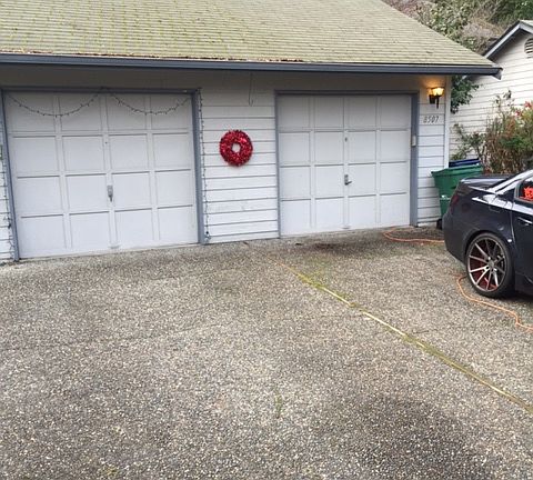 2nd image of 8507 137th Ave NE