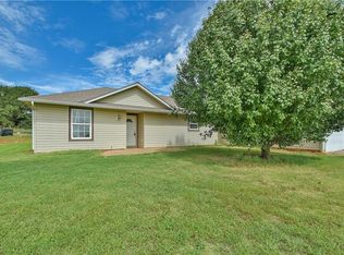 1115 Kristen Ln, Blanchard, OK 73010
